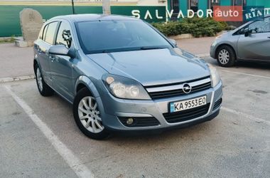 Хэтчбек Opel Astra 2005 в Черкассах