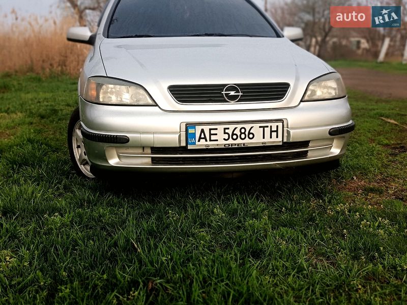 Opel Astra 2003