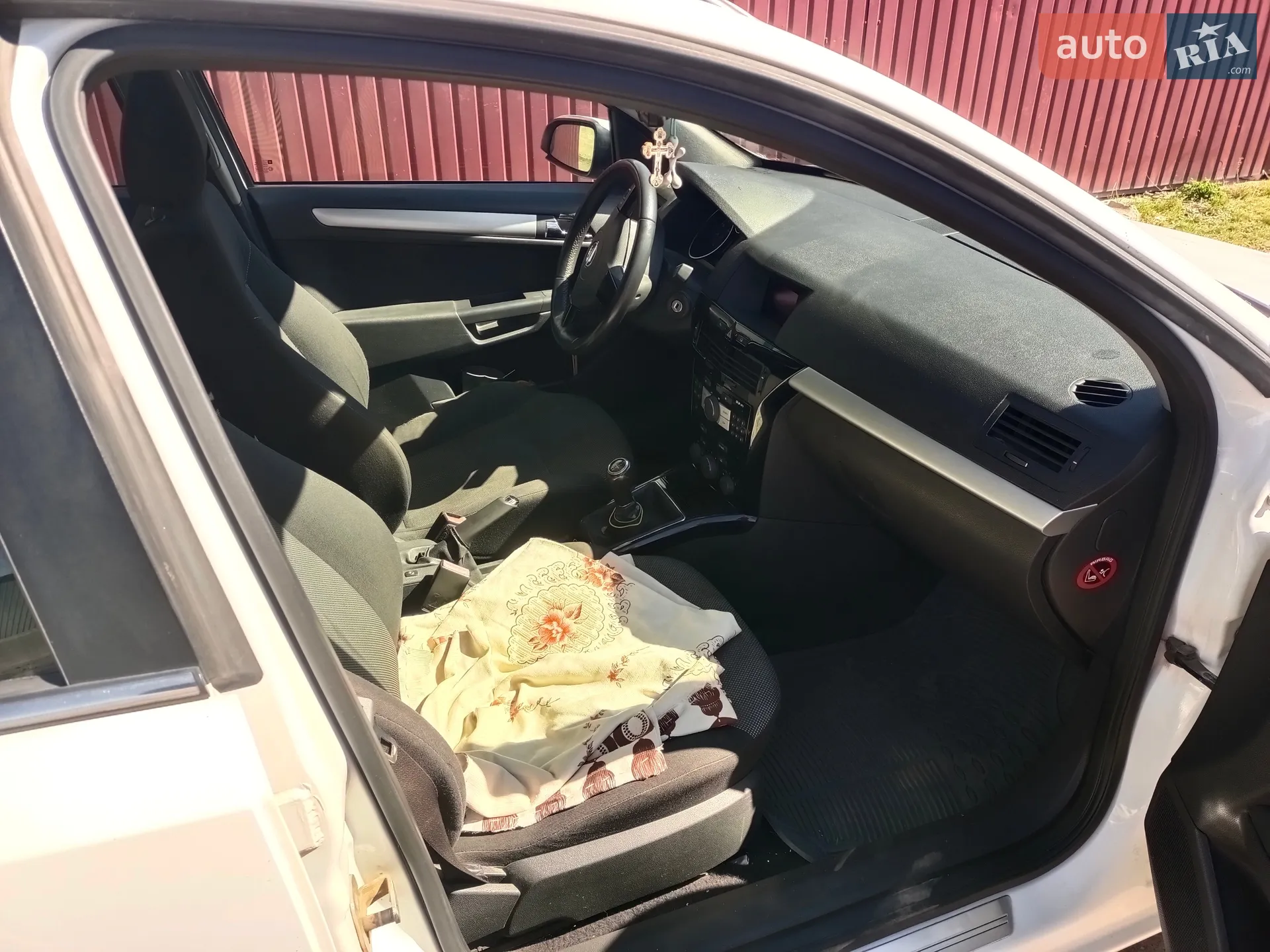 2010 Opel Astra - мініатюра 9