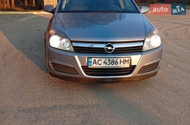 Хэтчбек Opel Astra 2005 в Киеве