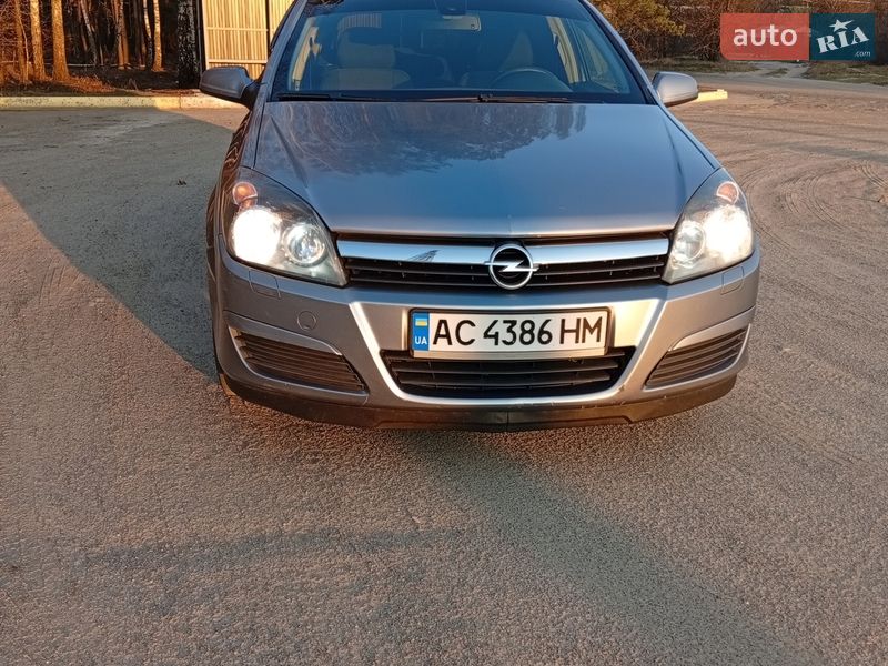 2005 Opel Astra, VIN W0L0AHL4858081611:plate — фото 1 (autoria)
