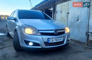 Універсал Opel Astra 2008 в Києві