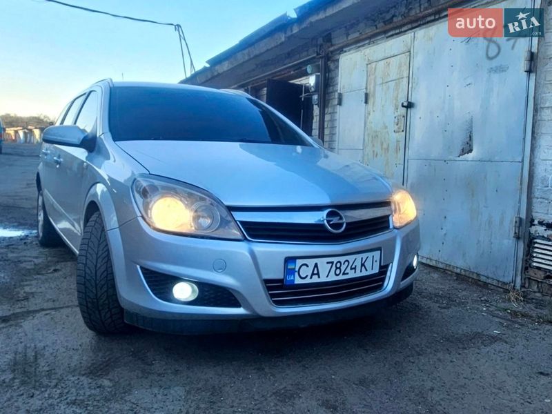Opel Astra 2008