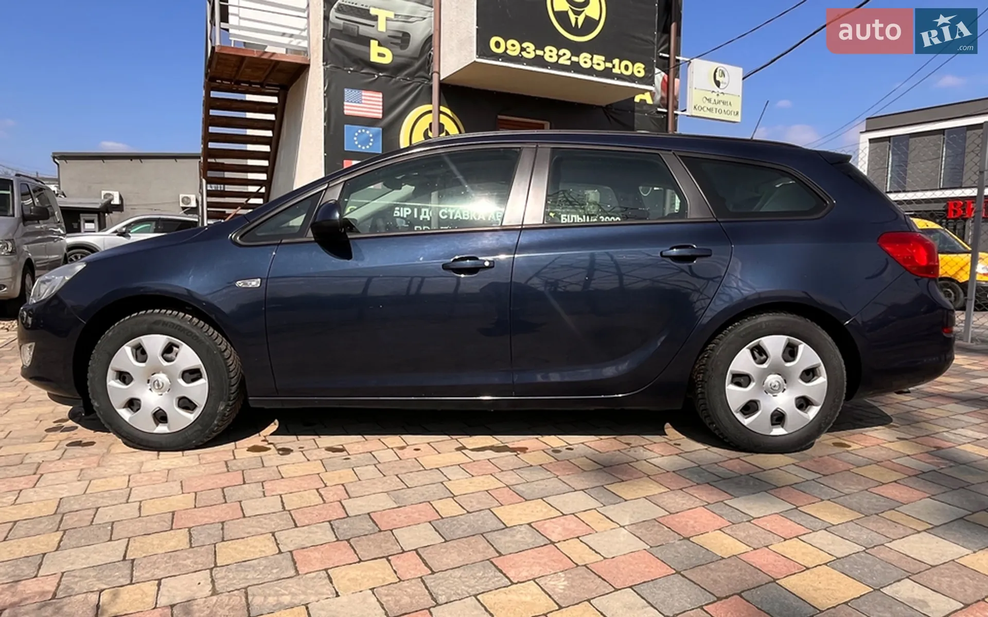 2012 Opel Astra - мініатюра 4