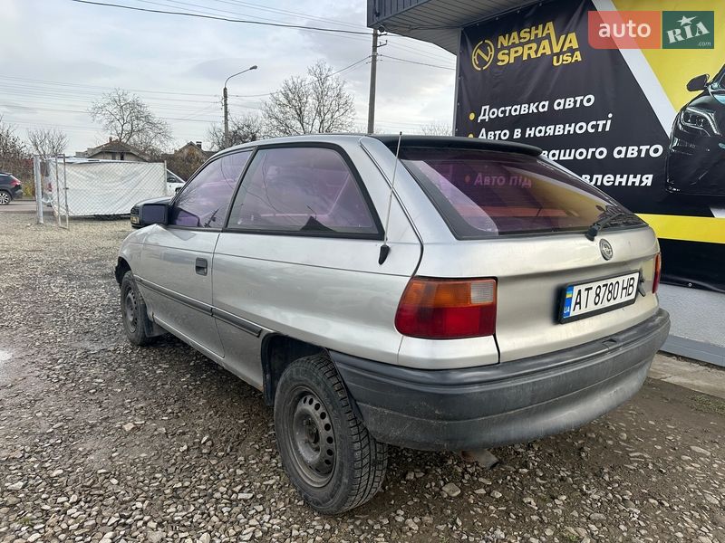 Хетчбек Opel Astra 1994 в Івано-Франківську
