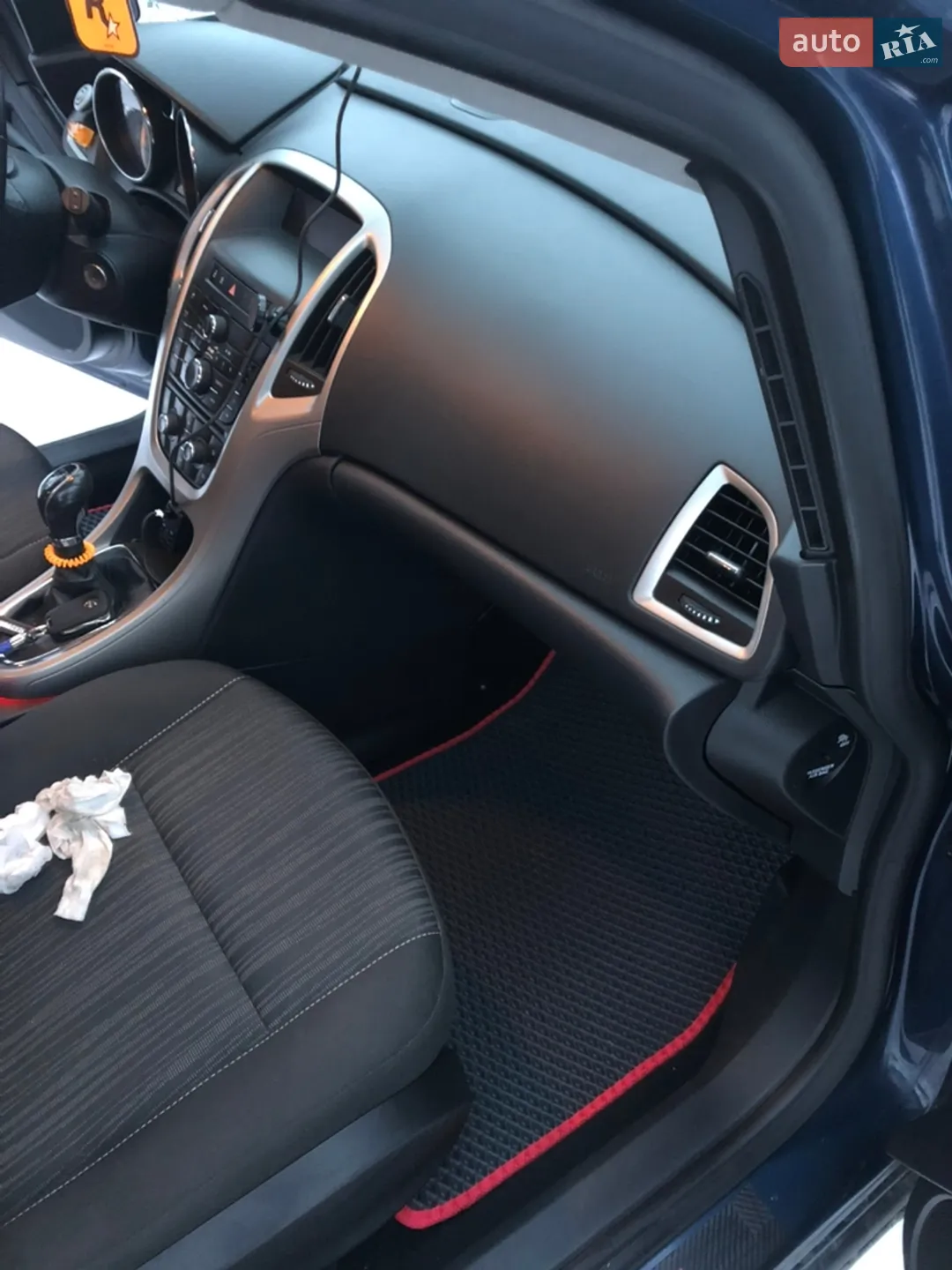 2011 Opel Astra - мініатюра 11