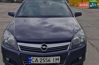 Мінівен Opel Astra 2008 в Городищеві
