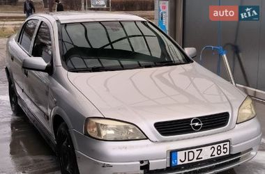 Седан Opel Astra 1999 в Чугуєві