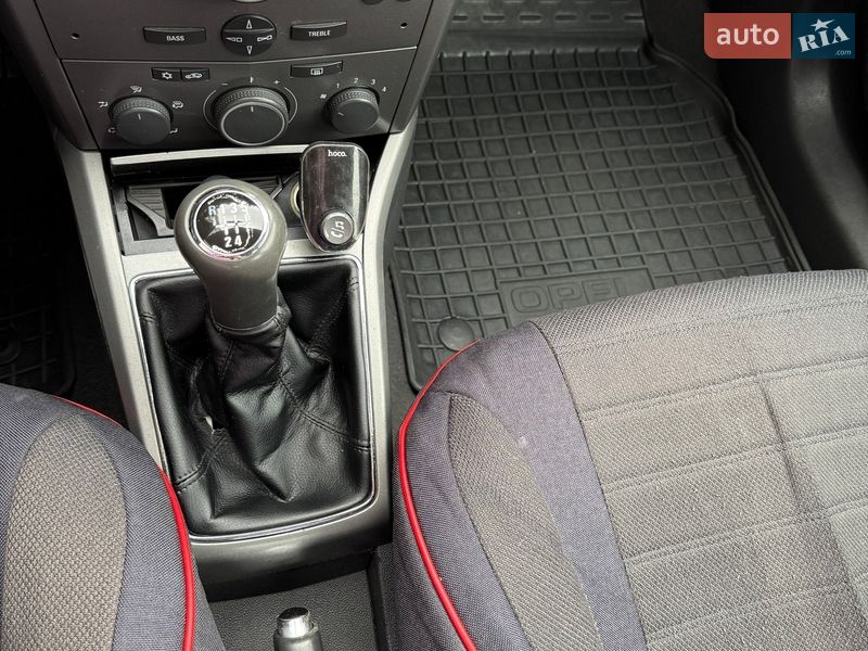 Хетчбек Opel Astra 2004 в Хмельницькому