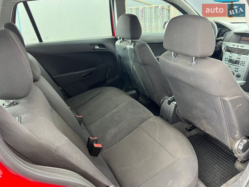 Універсал Opel Astra 2009 в Дніпрі