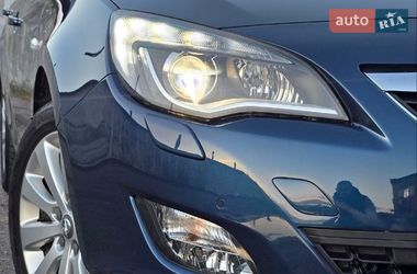 Хэтчбек Opel Astra 2011 в Сумах