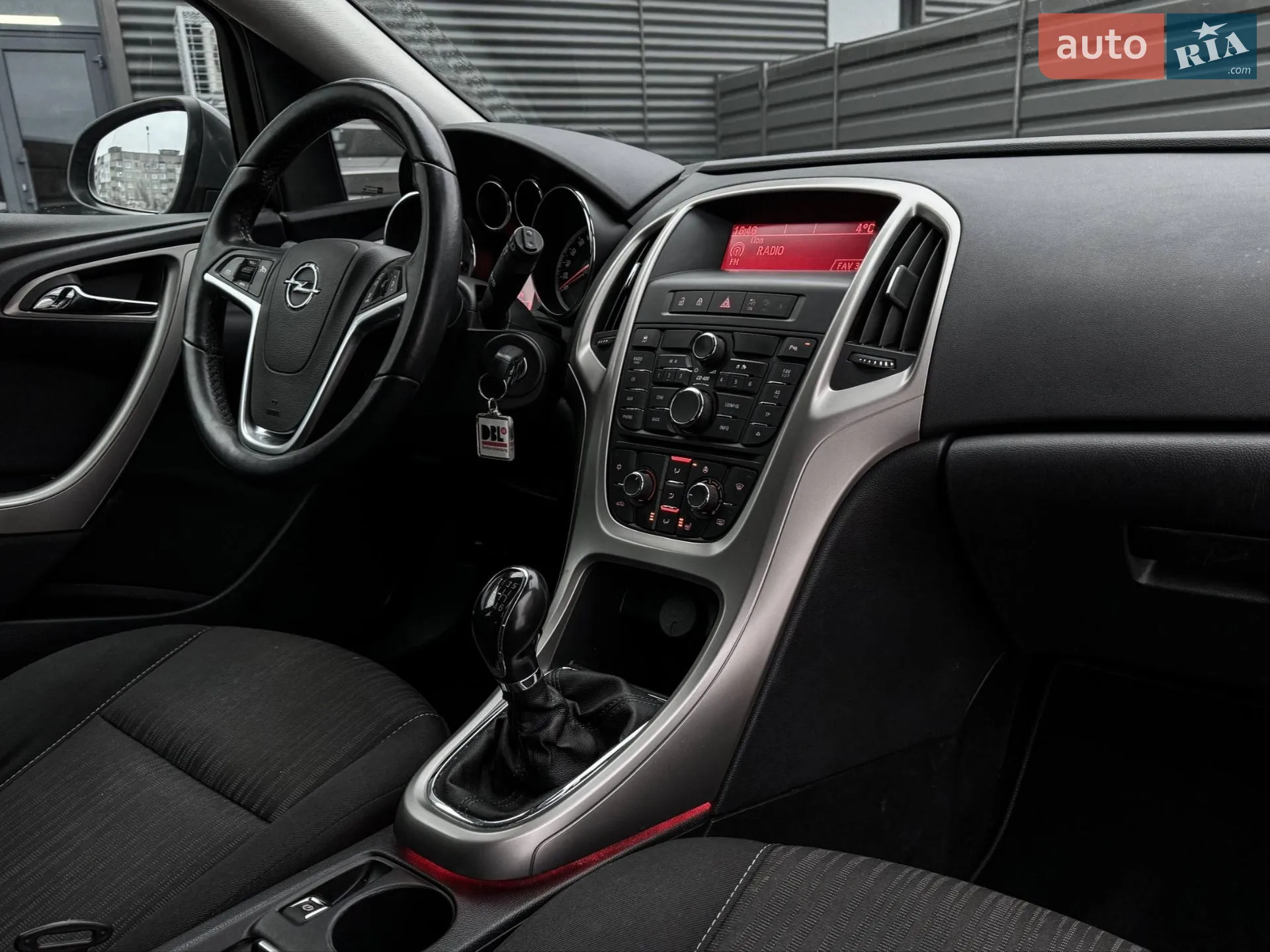 2011 Opel Astra - мініатюра 32