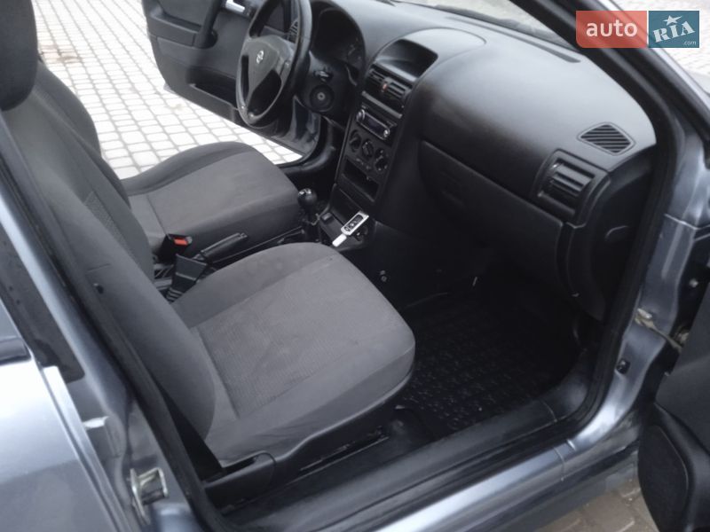 Седан Opel Astra 2007 в Гусятине фото 36 Седан Opel Astra 2007 в Гусятине