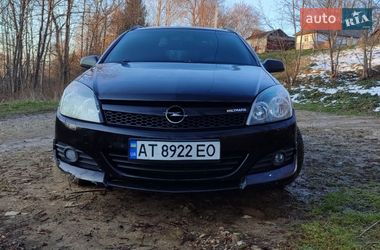 Универсал Opel Astra 2004 в Надворной