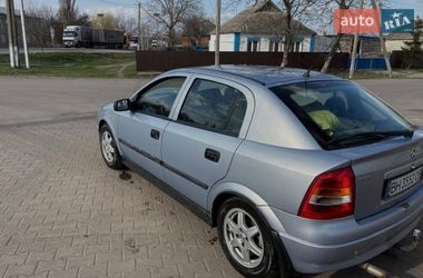 Хэтчбек Opel Astra 2002 в Новом Буге