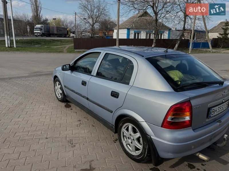 Opel Astra 2002