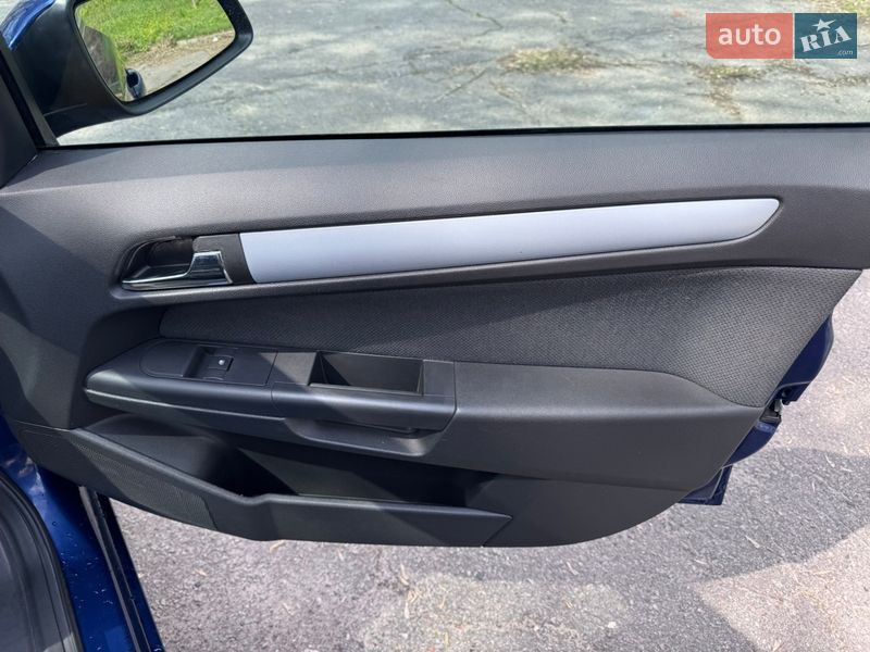 Універсал Opel Astra 2007 в Полтаві