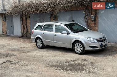 Універсал Opel Astra 2008 в Дніпрі