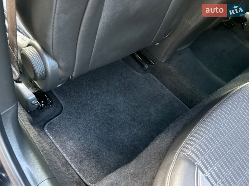 Универсал Opel Astra 2020 в Житомире