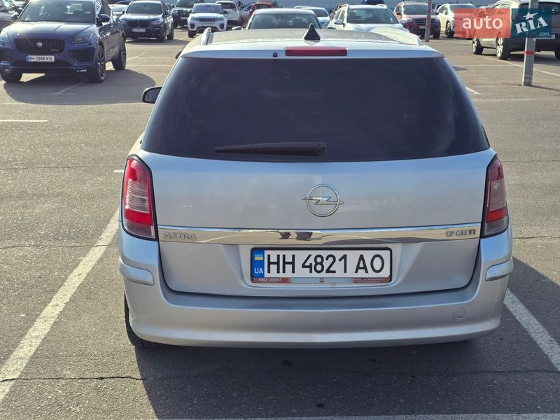 Универсал Opel Astra 2009 в Одессе