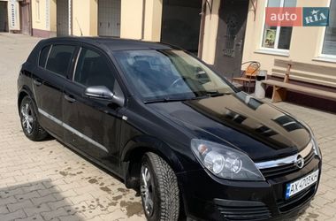 Хэтчбек Opel Astra 2006 в Беляевке