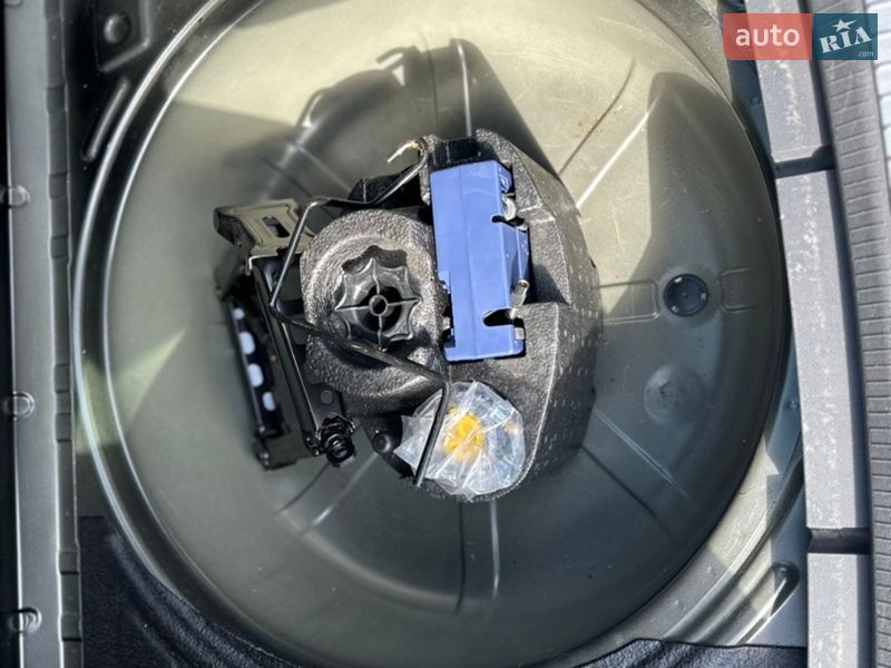 Універсал Opel Astra 2008 в Рівному