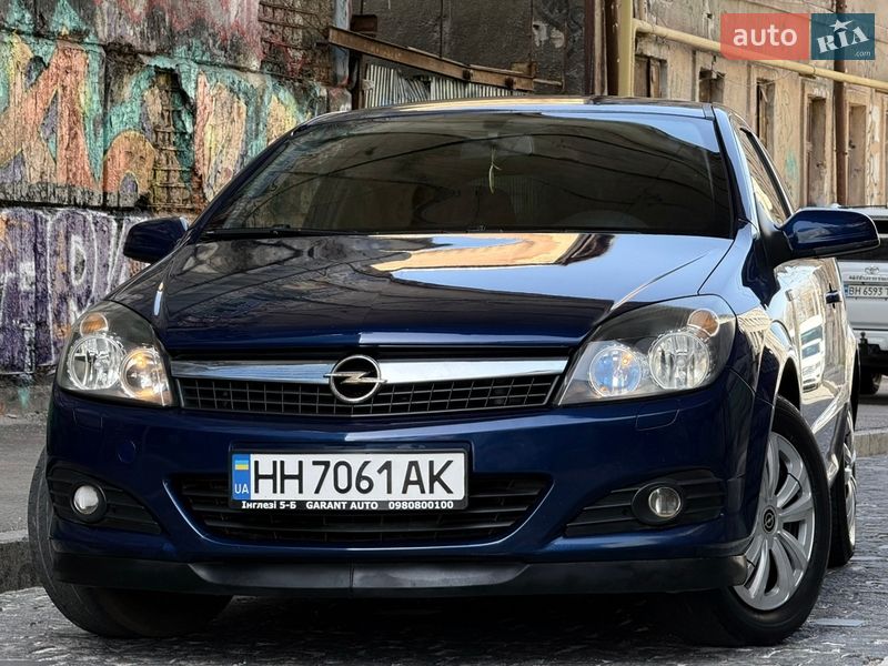 Купе Opel Astra 2008 в Одессе