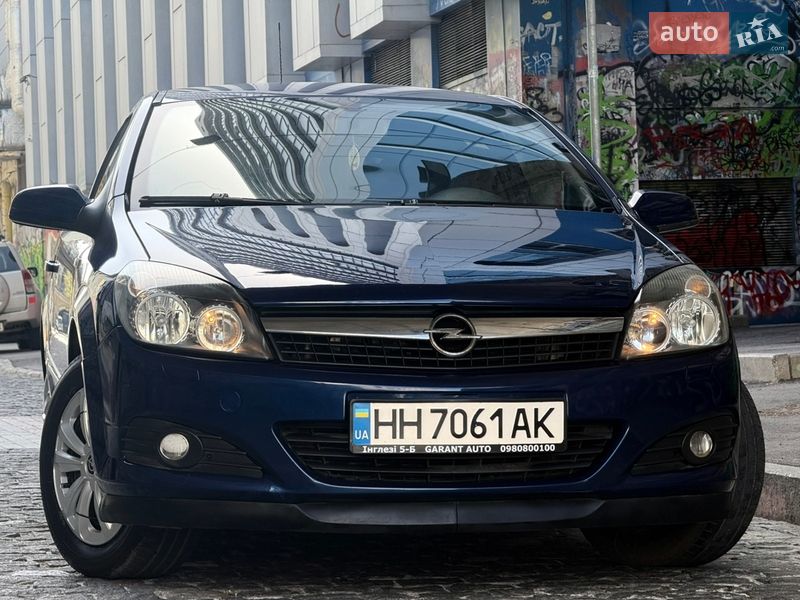 Купе Opel Astra 2008 в Одессе