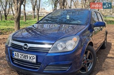 Універсал Opel Astra 2005 в Ямполі