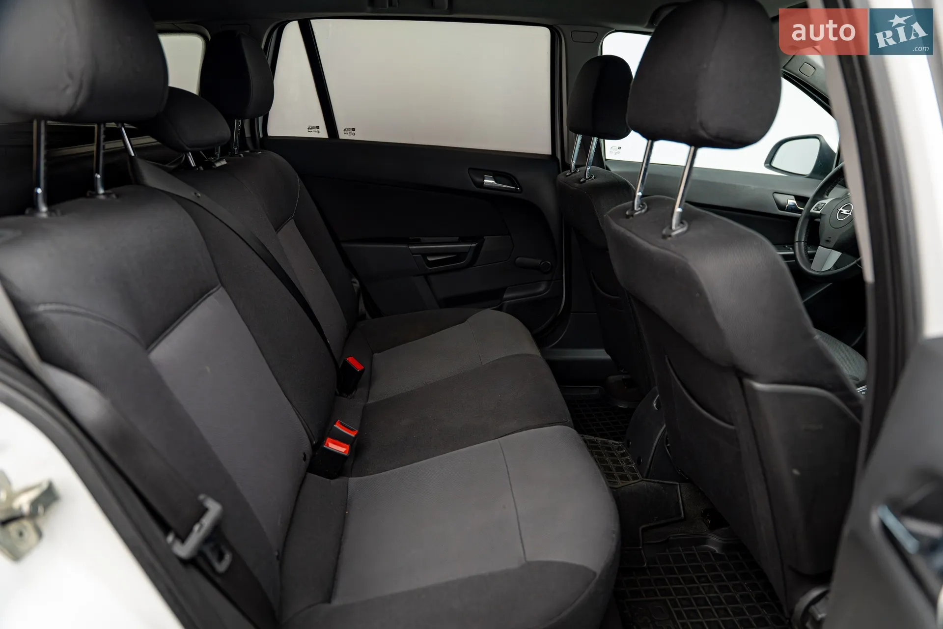 2012 Opel Astra - мініатюра 16