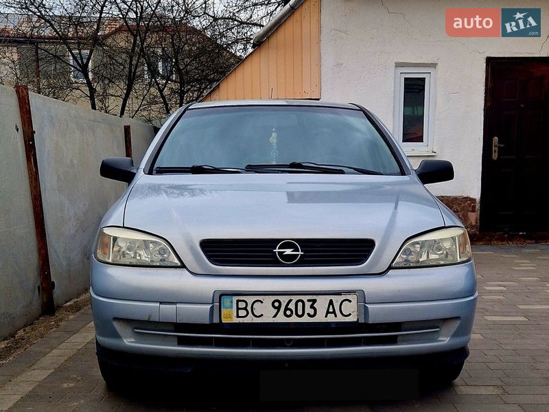 Opel Astra 2005
