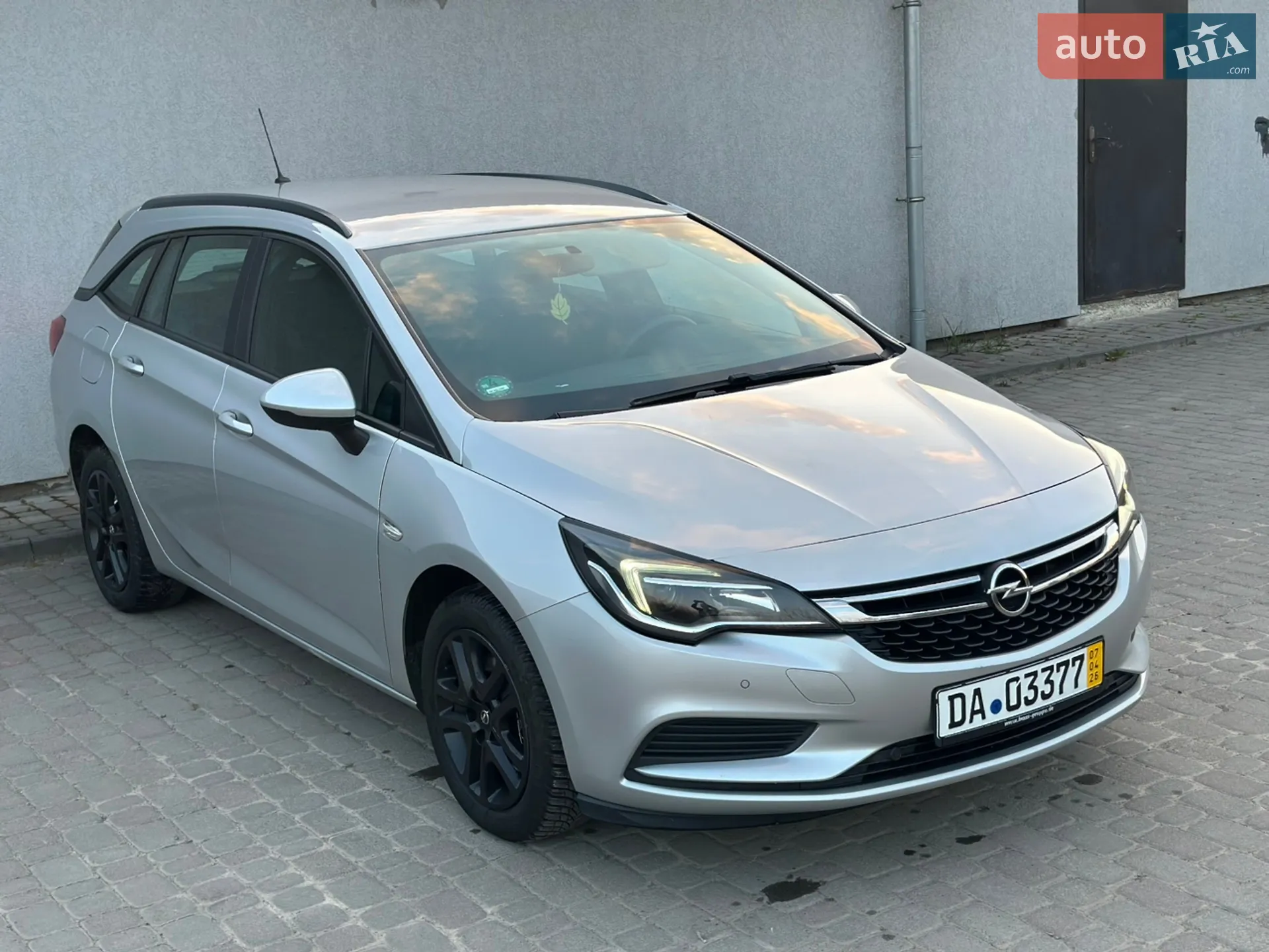 2017 Opel Astra - мініатюра 12
