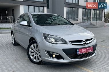 Хэтчбек Opel Astra 2013 в Львове