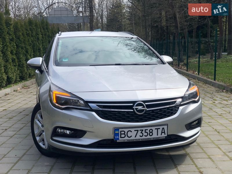 Opel Astra 2016