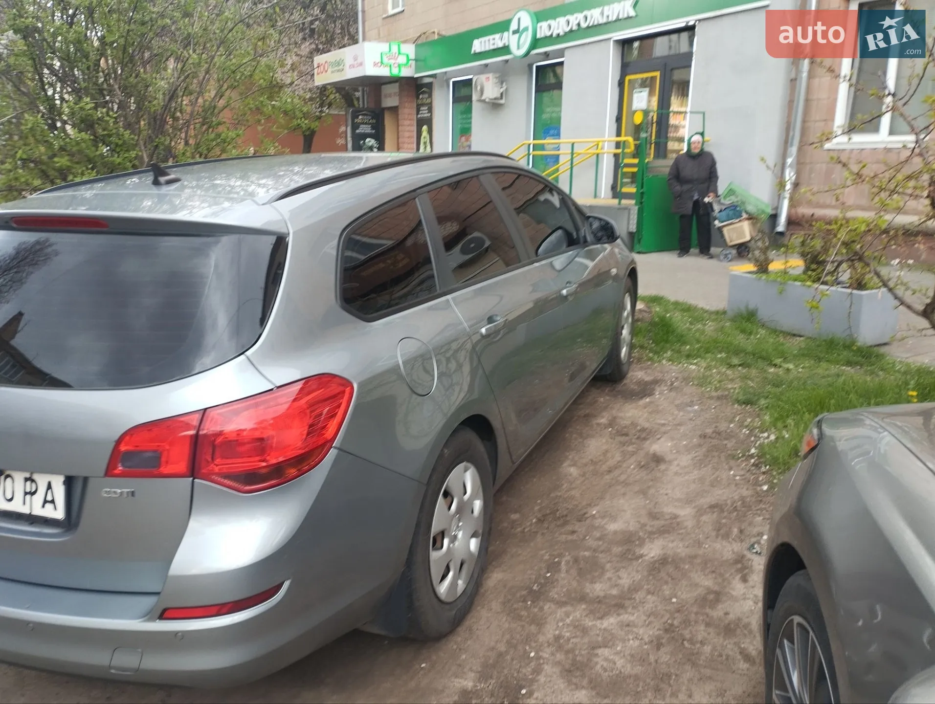 2010 Opel Astra - мініатюра 6