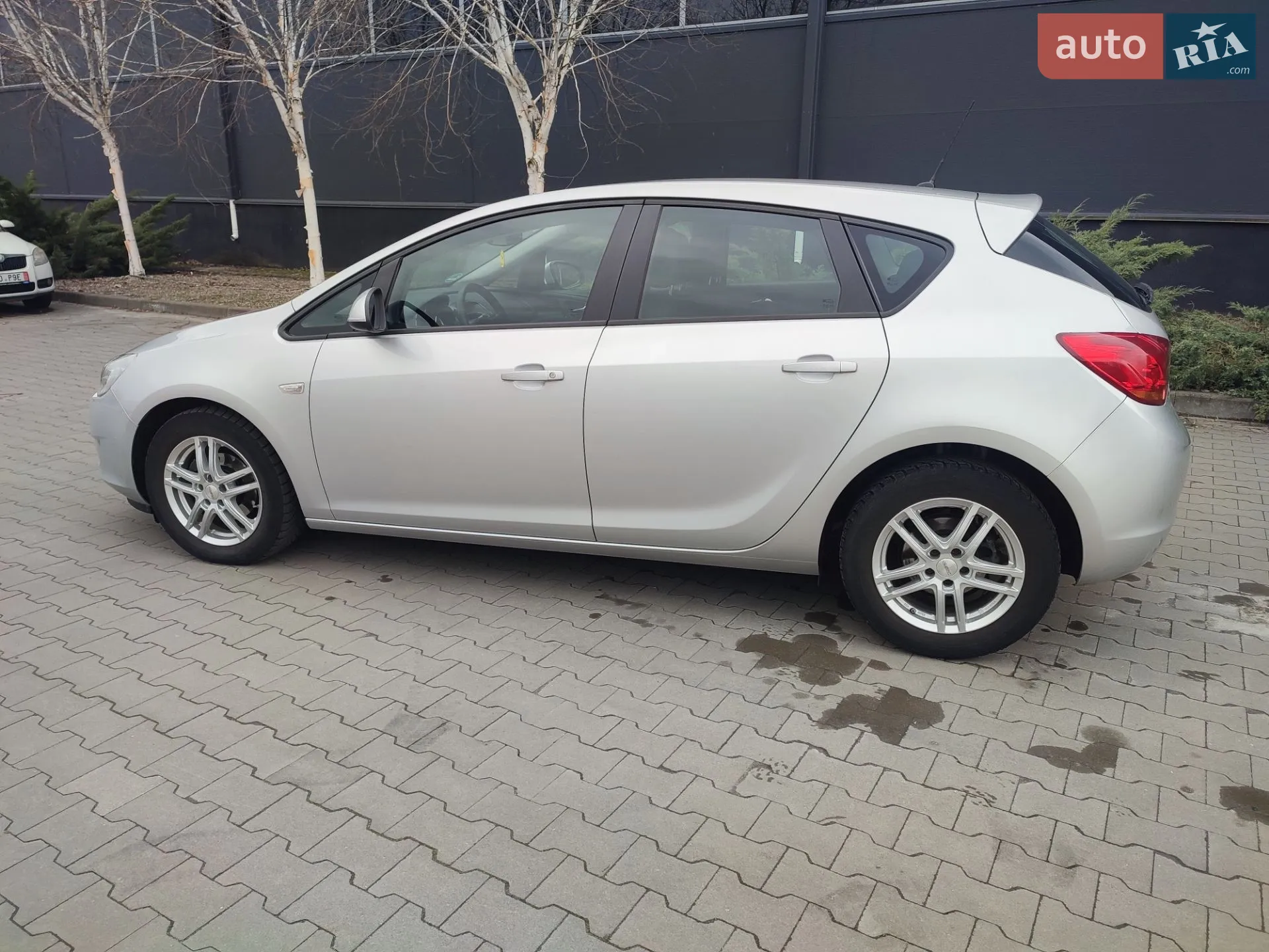 2011 Opel Astra - мініатюра 8