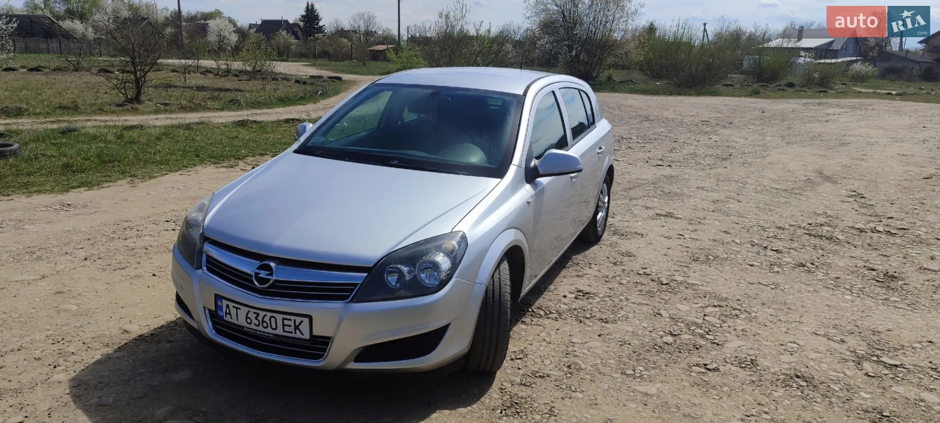 2010 Opel Astra - фото 1