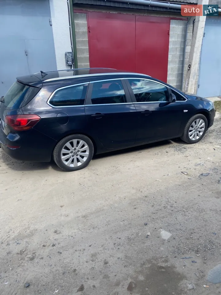 2011 Opel Astra - мініатюра 11