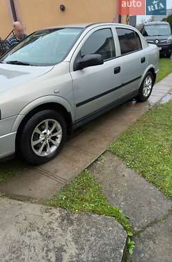 Седан Opel Astra 2007 в Жидачові