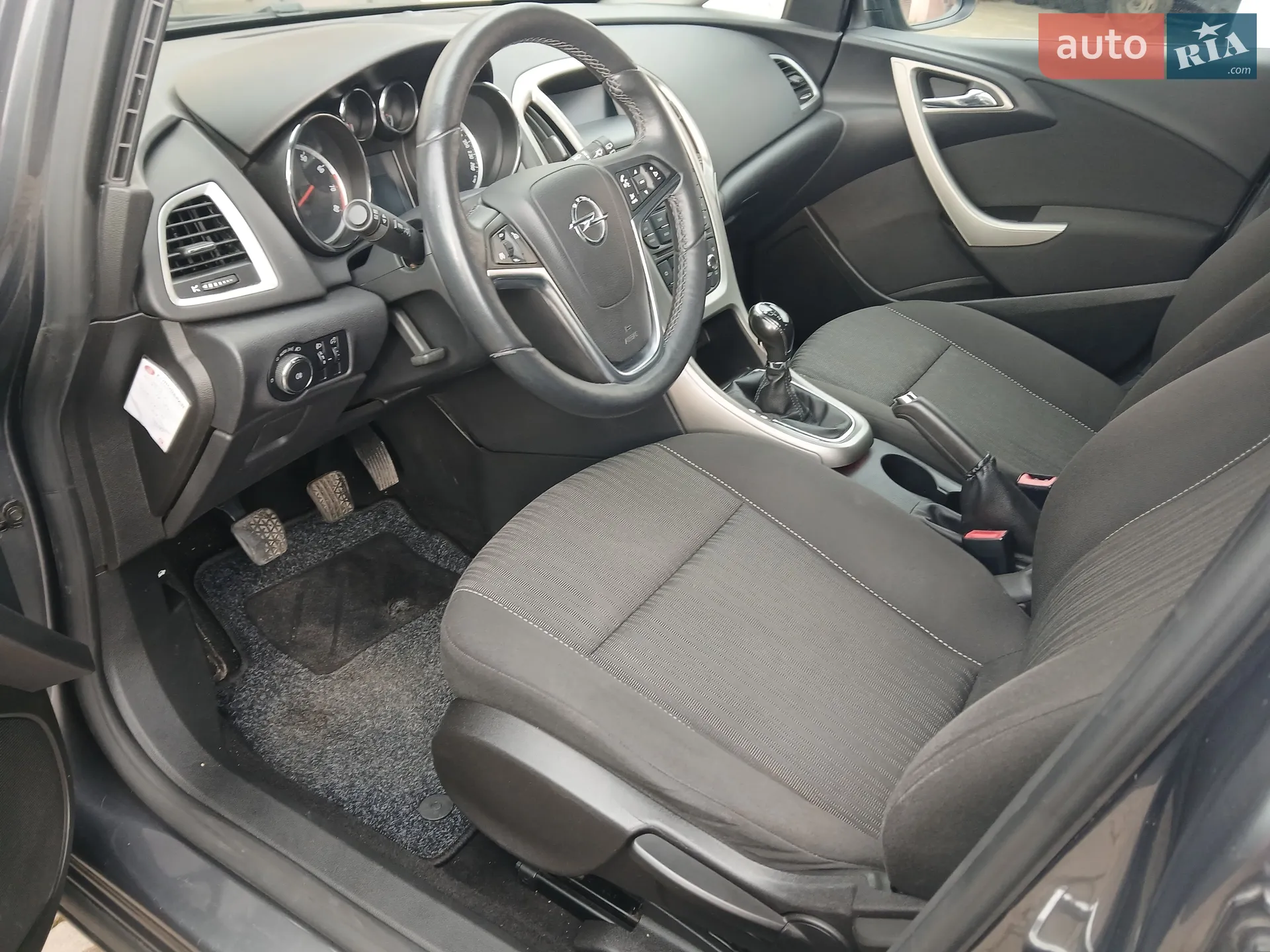 2011 Opel Astra - мініатюра 9