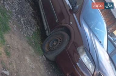 Седан Opel Astra 1999 в Львові