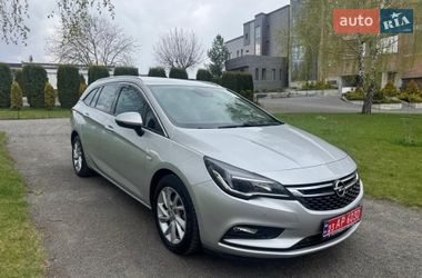 Универсал Opel Astra 2017 в Хмельницком
