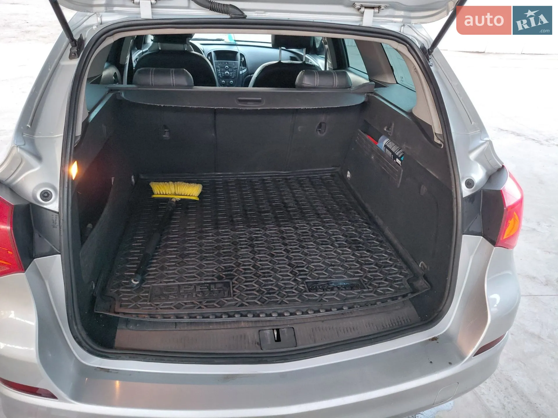 2011 Opel Astra - мініатюра 13