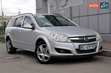 Универсал Opel Astra 2009 в Львове