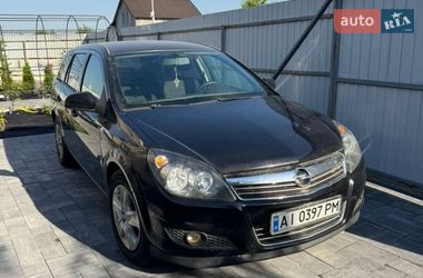 Универсал Opel Astra 2011 в Бышеве