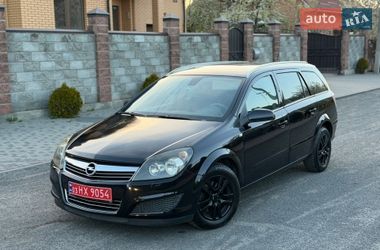 Универсал Opel Astra 2007 в Луцке