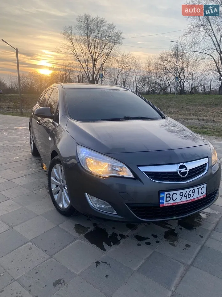 2011 Opel Astra - мініатюра 13