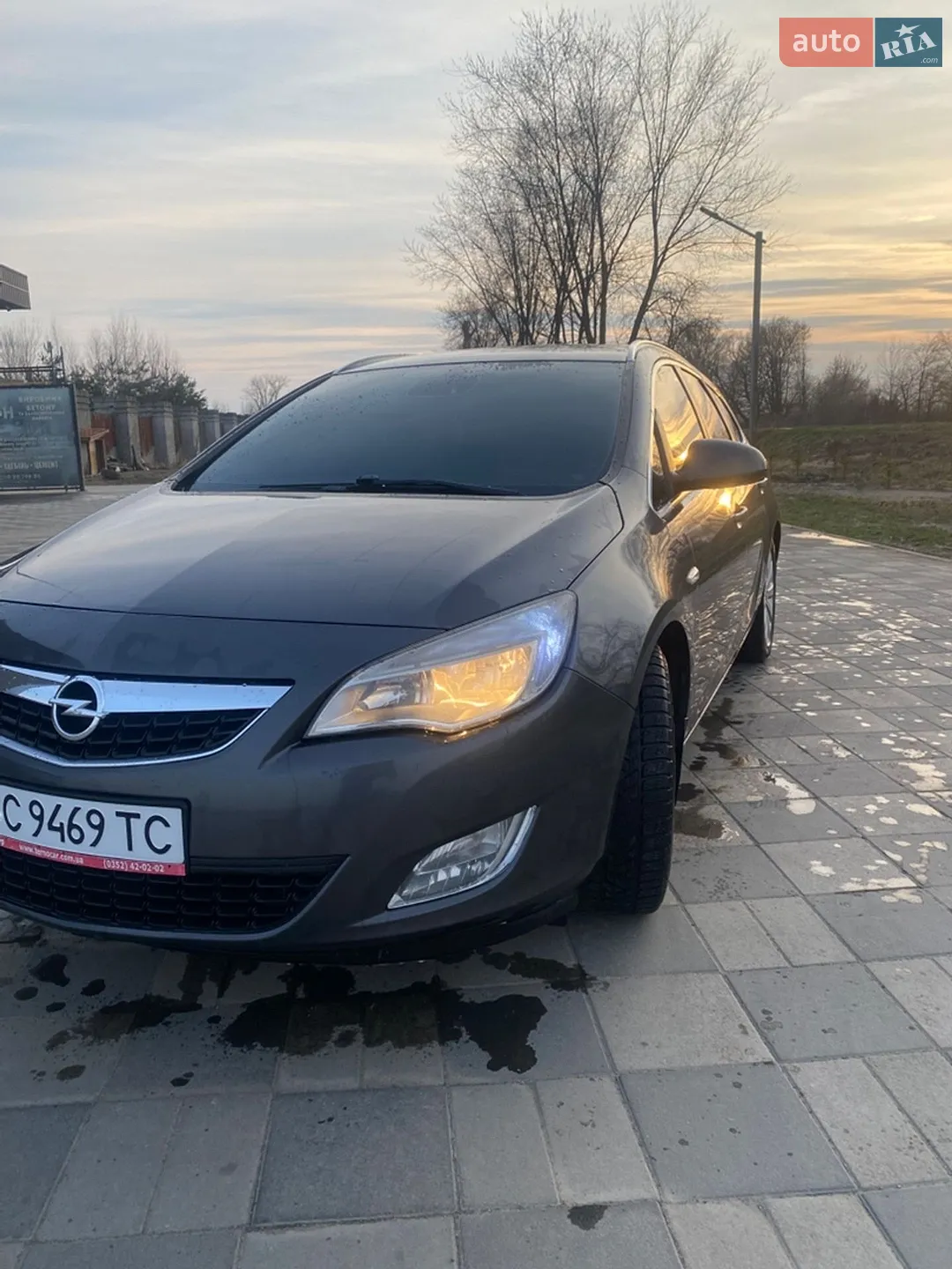 2011 Opel Astra - мініатюра 2
