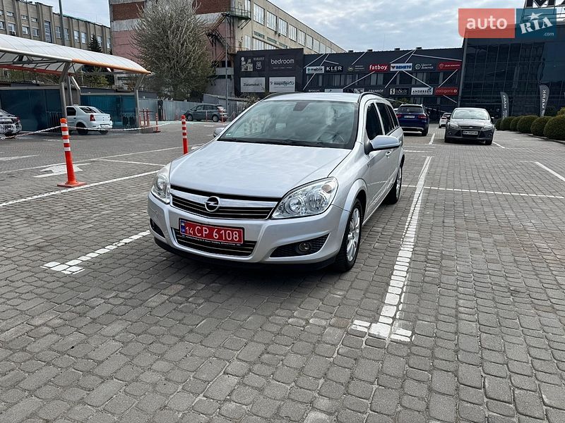 Opel Astra 2008