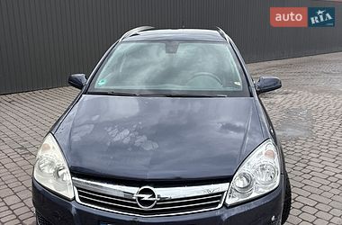 Универсал Opel Astra 2009 в Ивано-Франковске